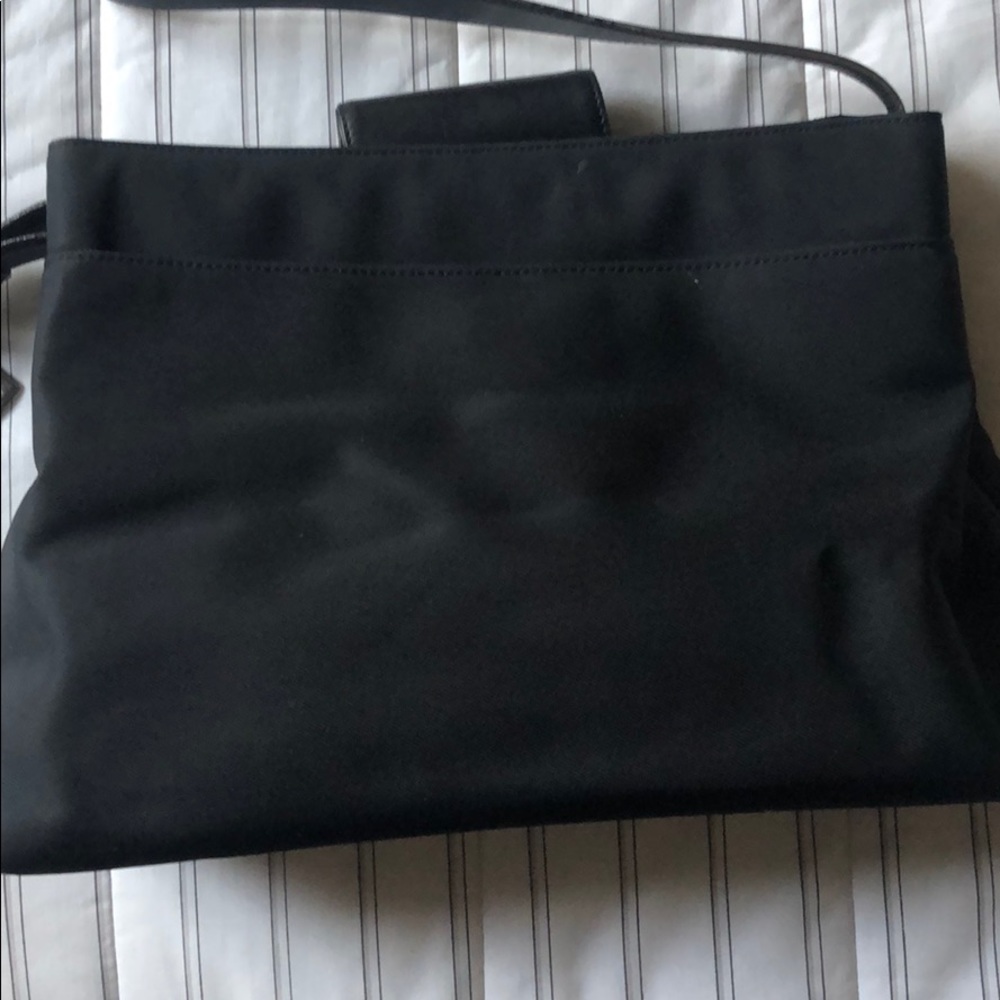 Coach mercer black twill nylon, magnetic snap vintage